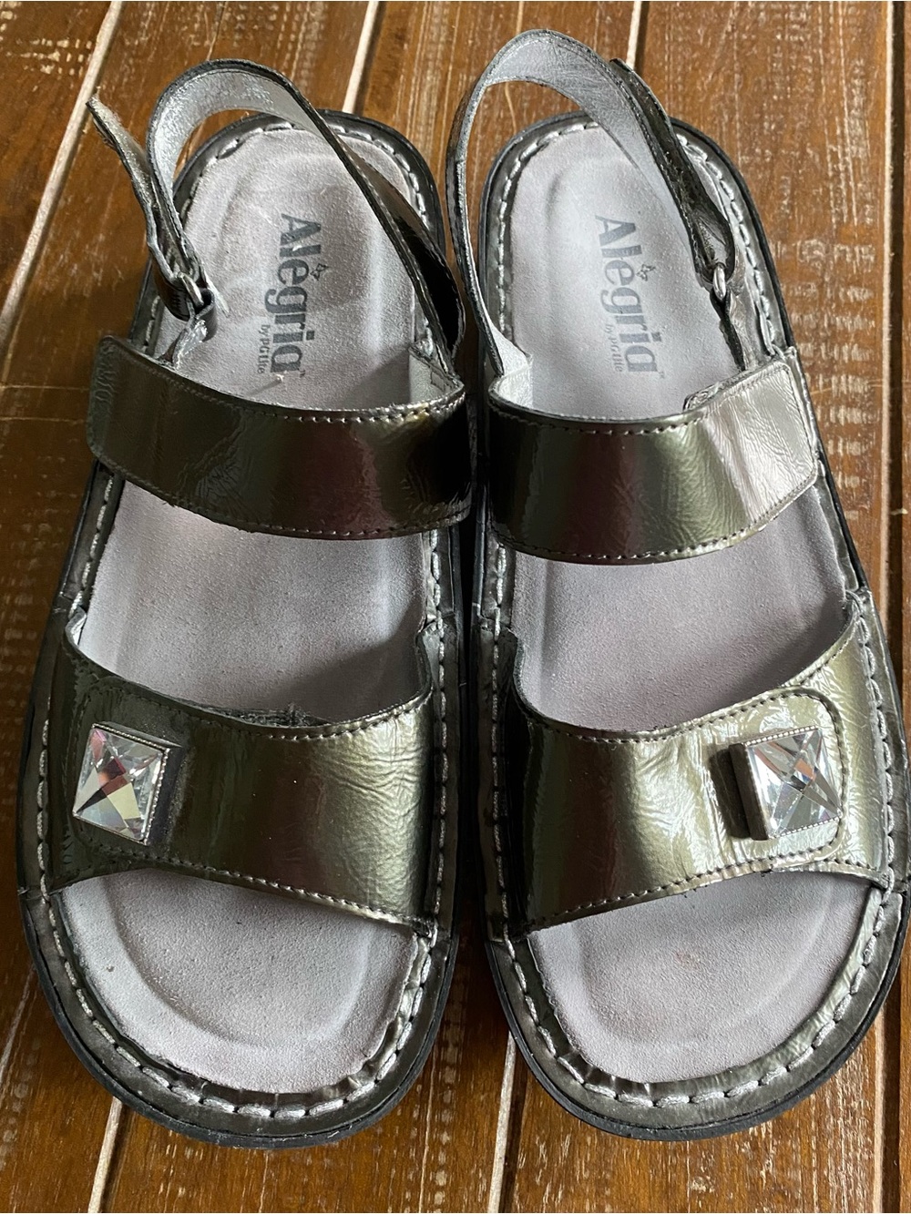 Alegria Metallic Silver Gem Strap Sandals womens 38 7.5 / 8